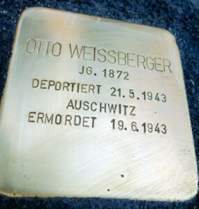 <p>OTTO WEISSBERGER<br />
JG. 1872<br />
DEPORTIERT 21.5.1943<br />
AUSCHWITZ<br />
ERMORDET 19.6.1943</p>
